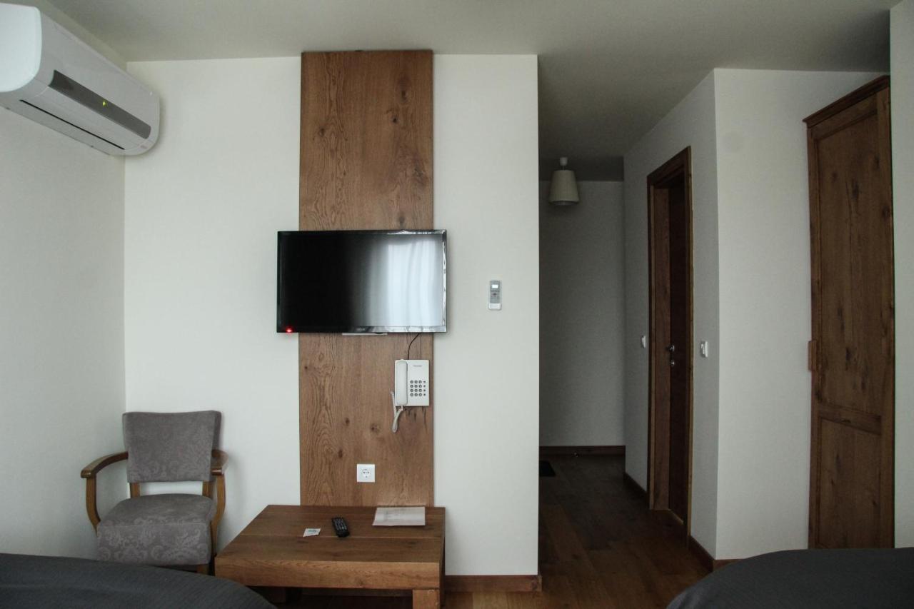B&B Villa Panuka Pančevo 外观 照片