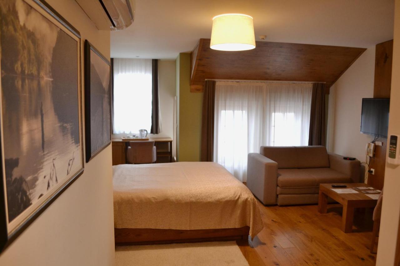 B&B Villa Panuka Pančevo 外观 照片